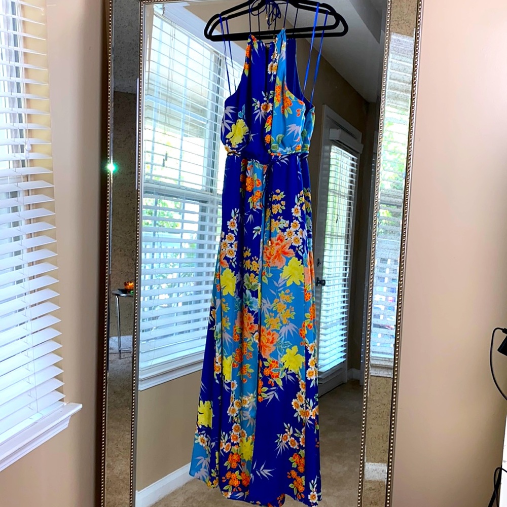 Guess Floral Alter-back Maxi Dress